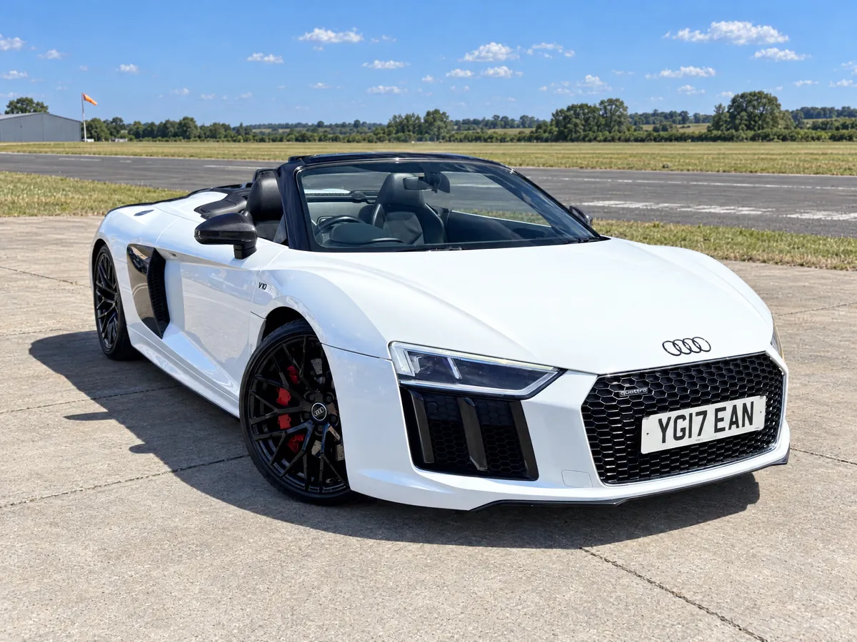 Close front three-quarter of the Audi R8 V10 Spyder, detailed for a weekend hire
